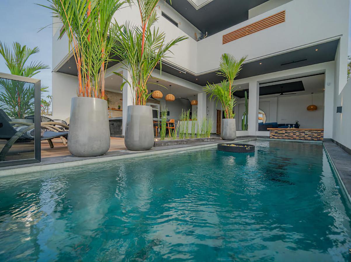 Villa Mimpi Bali 金巴兰 外观 照片