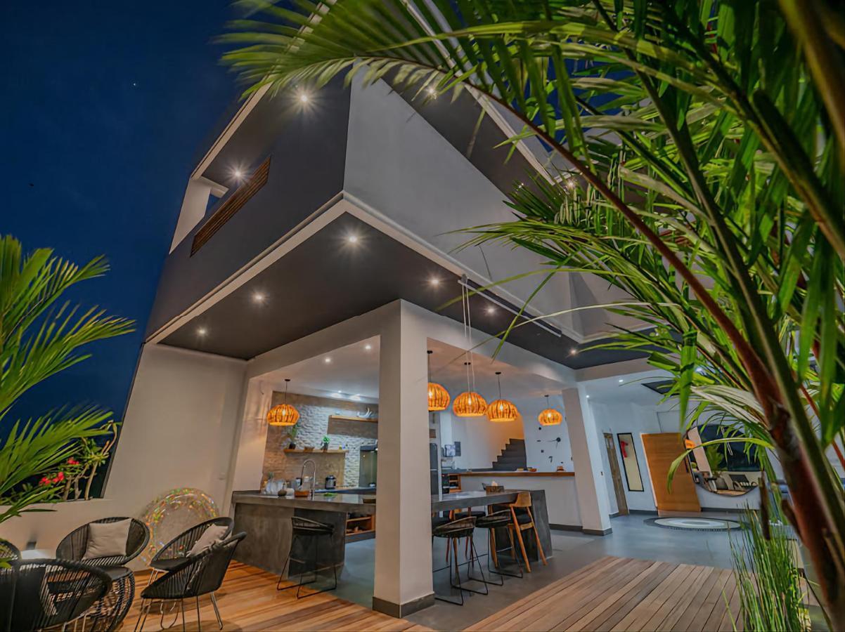 Villa Mimpi Bali 金巴兰 外观 照片